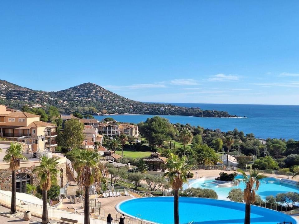 T2 En Rez De Jardin Privatif Cloture , Cap Esterel Pierre Et Vacances ,Piscine Chauffee Des Le 05 Avril Au 02 Novembre Saint-Raphaël エクステリア 写真