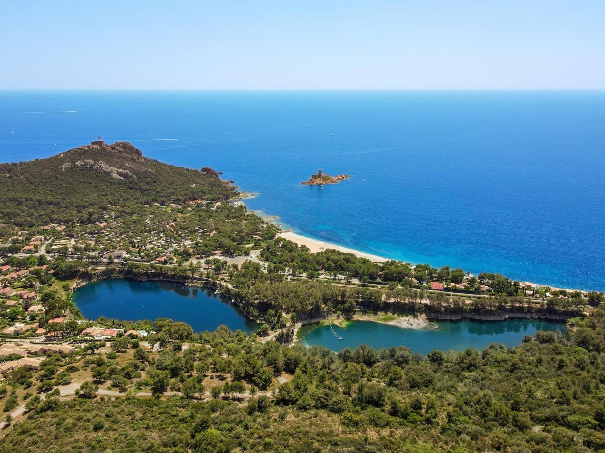 T2 En Rez De Jardin Privatif Cloture , Cap Esterel Pierre Et Vacances ,Piscine Chauffee Des Le 05 Avril Au 02 Novembre Saint-Raphaël エクステリア 写真